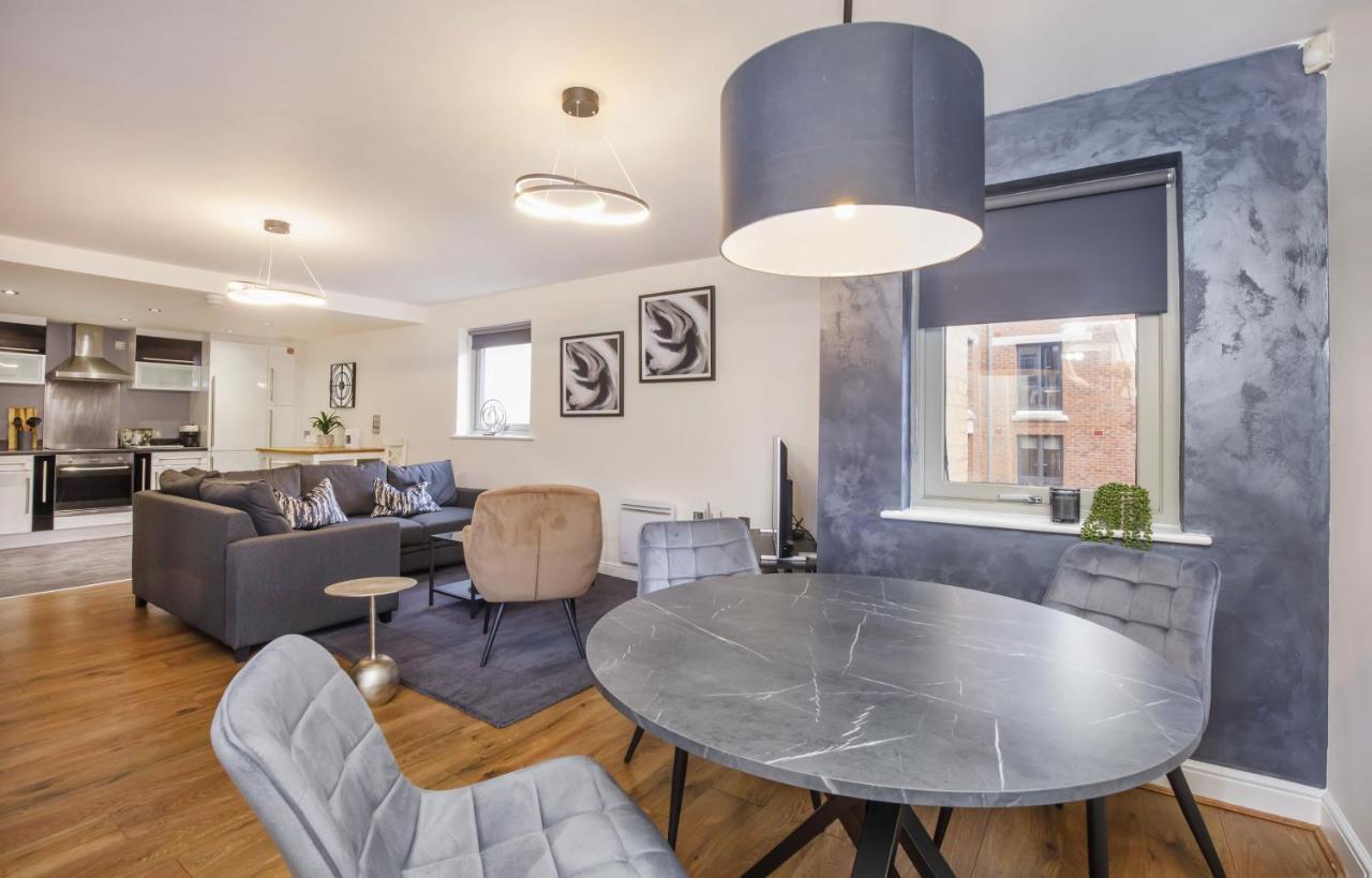 Dixon'S Yard, Luxurious City Centre Apartment ยอร์ค ภายนอก รูปภาพ