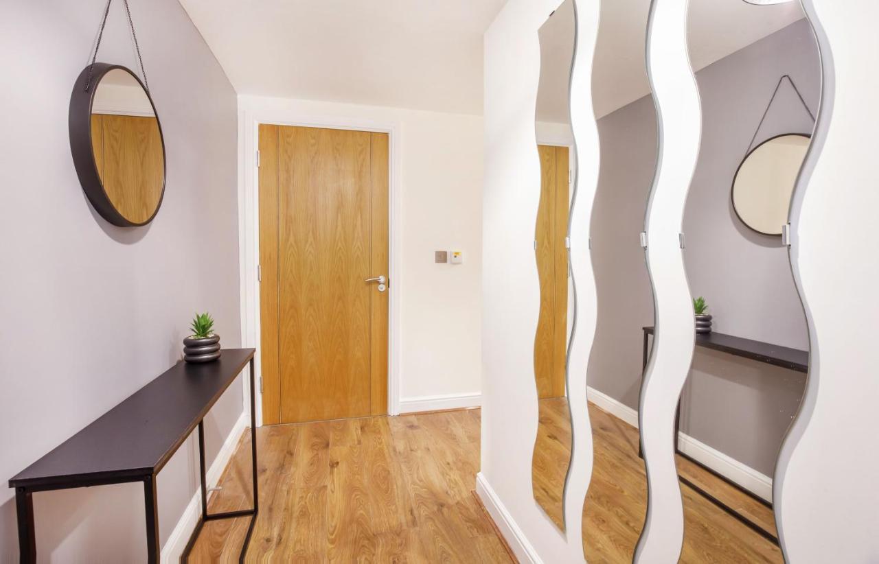 Dixon'S Yard, Luxurious City Centre Apartment ยอร์ค ภายนอก รูปภาพ